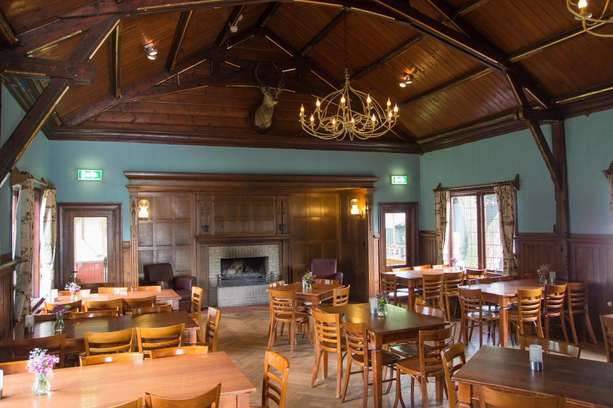 Stayokay Hostel Gorssel - Deventer Kring van Dorth Екстериор снимка